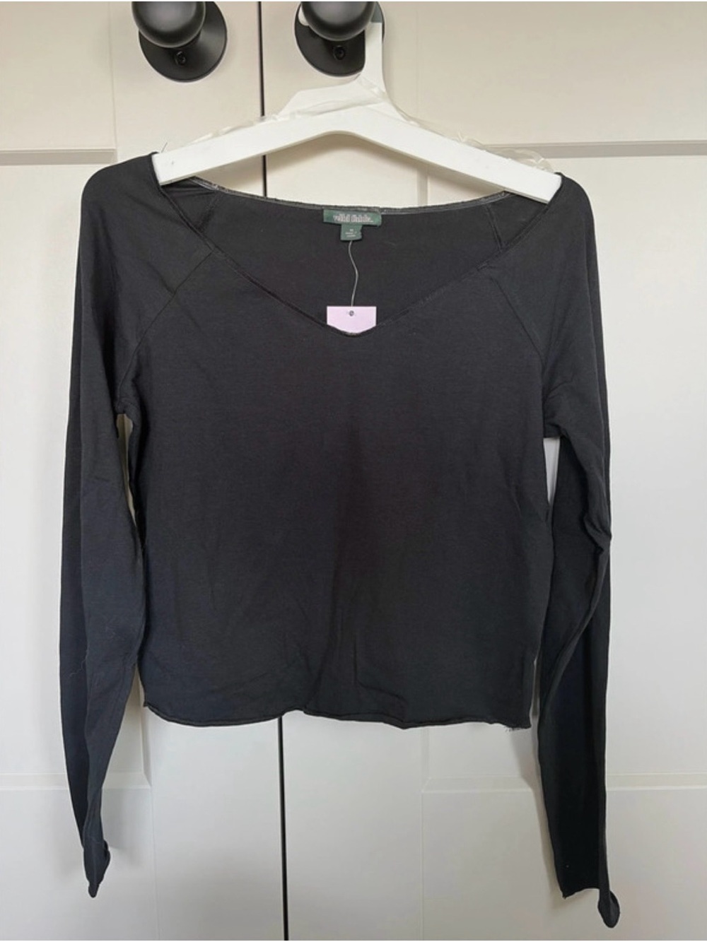 wild fable Black Long-Sleeve V-Neck Top
